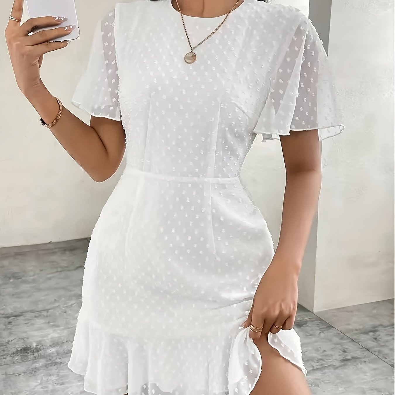 Boho-Midikleid mit Spitze und Stickerei – Sommerlich, Mintweiß, Lässig und Elegant zugleich