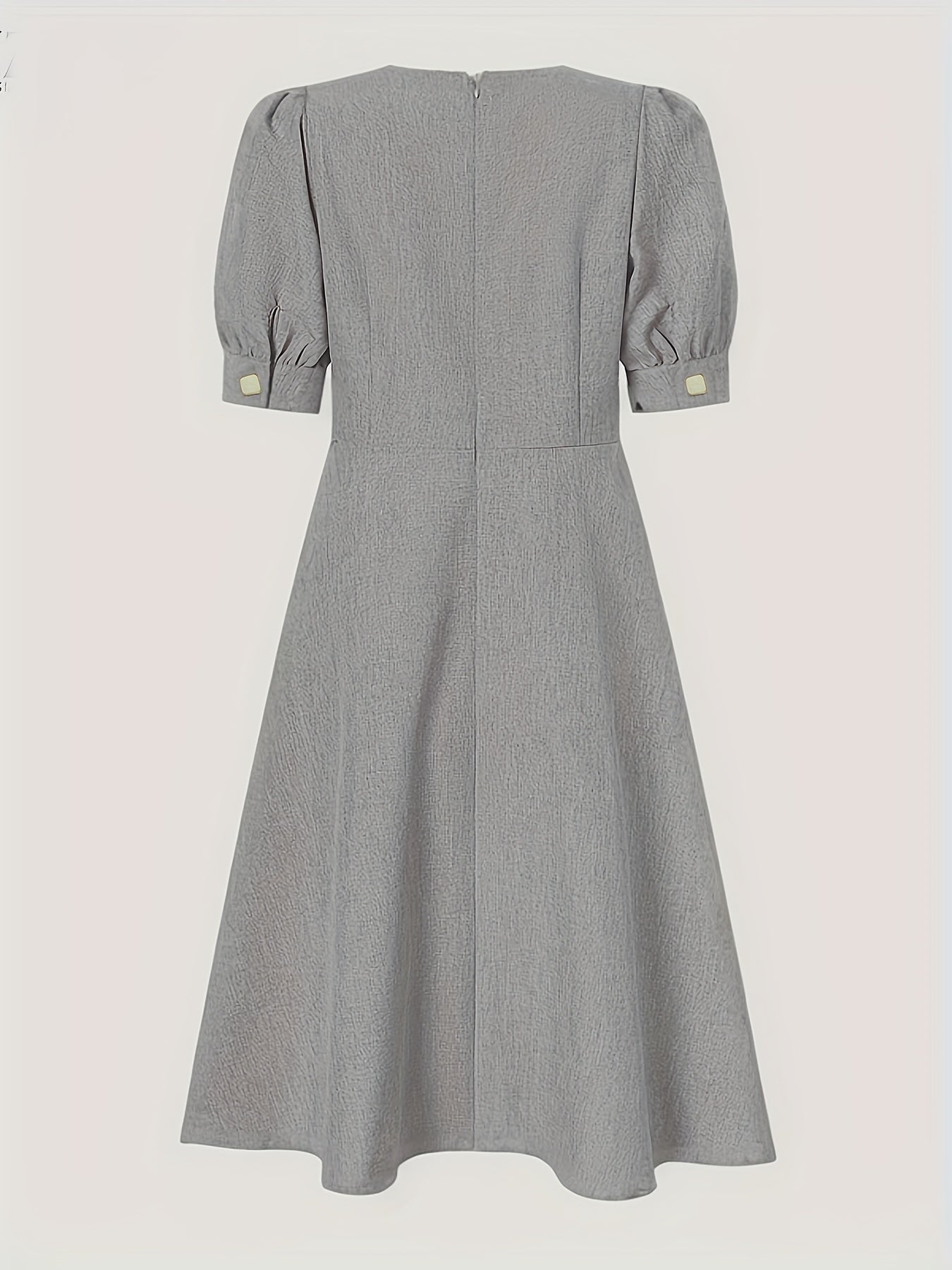 Elegantes lila Kleid in A-Linie - Stil für jede Jahreszeit