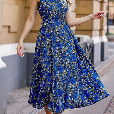 Elegantes ärmelloses Halsbandkleid für den Sommer blau