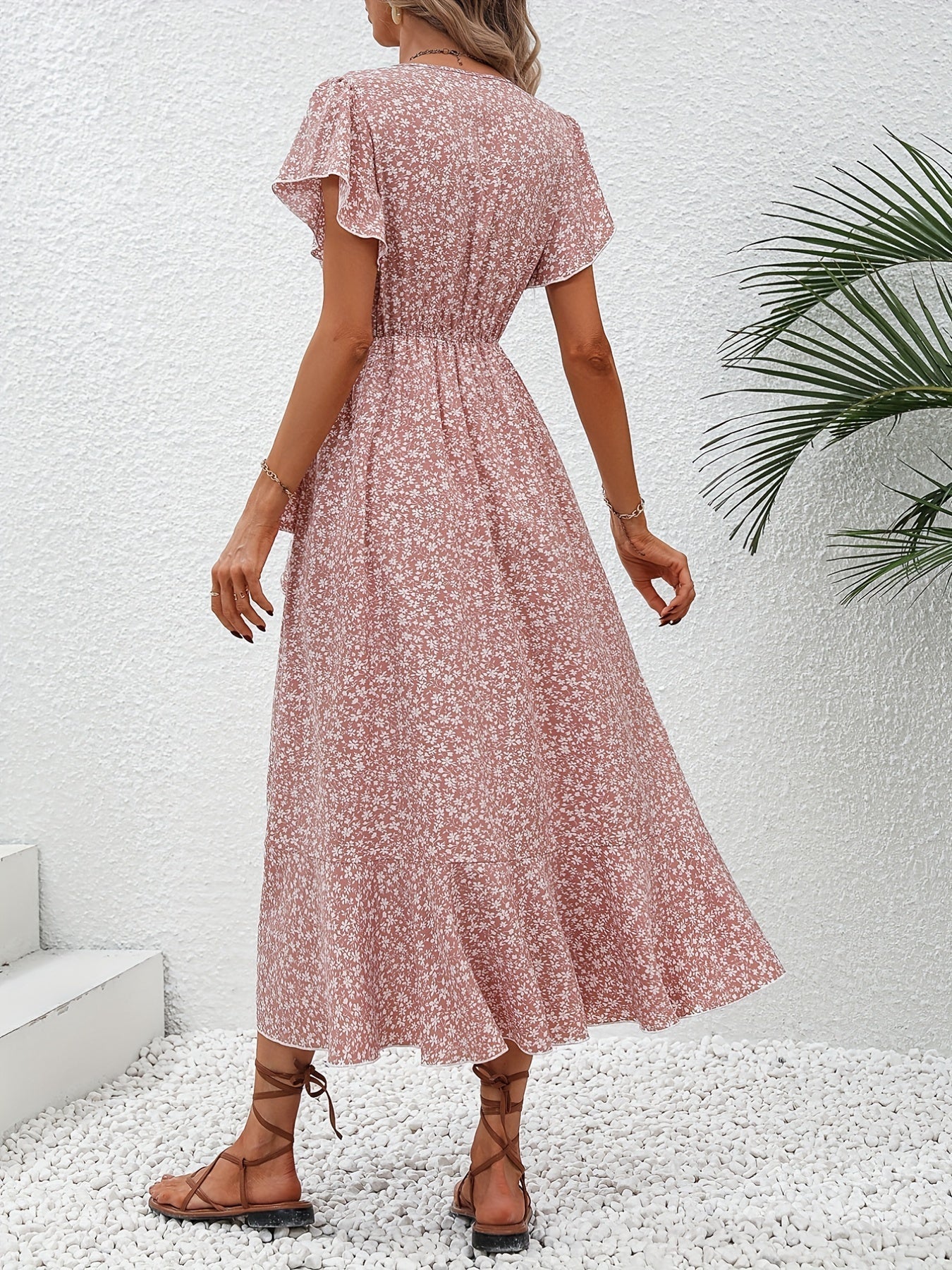 Kleid mit zartem Muster – Charme für jede Jahreszeit