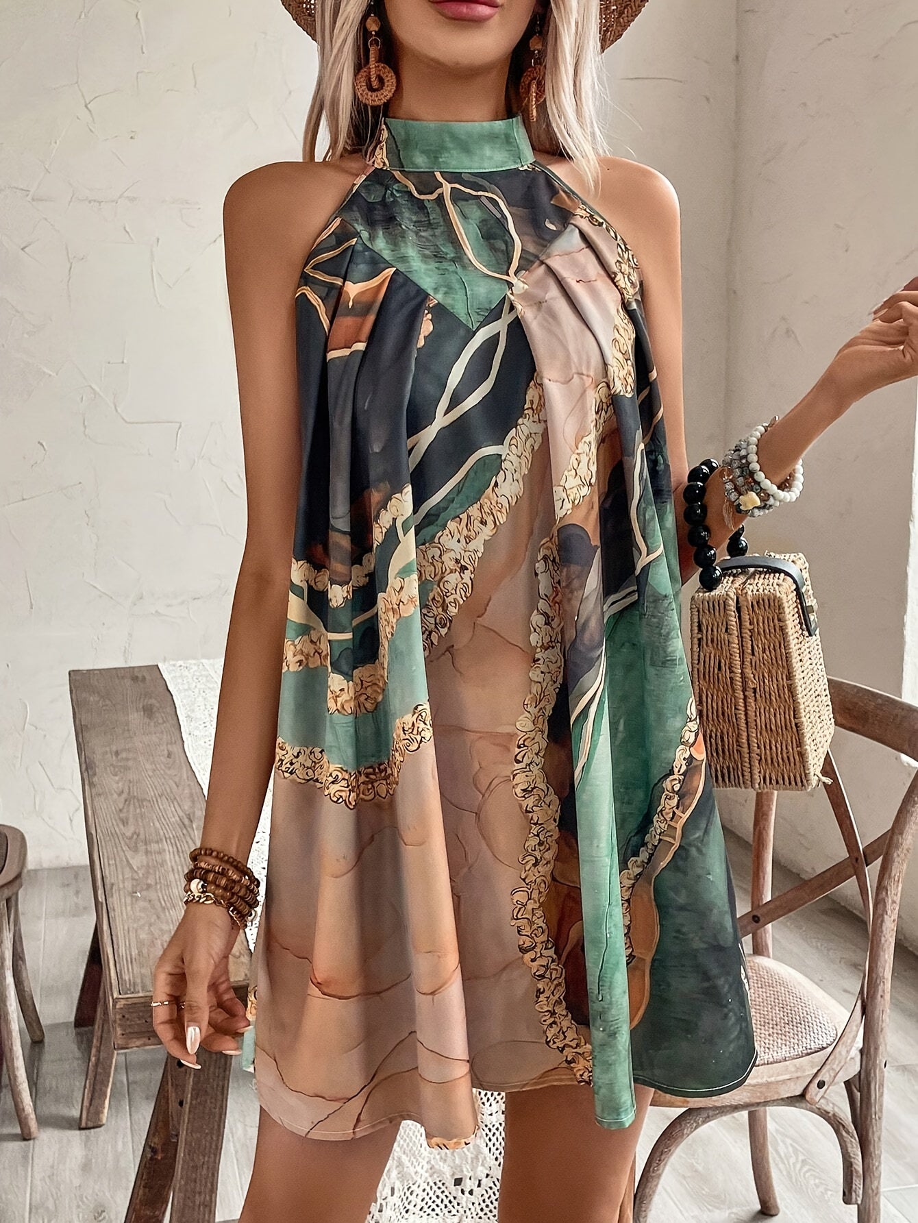 Halterneck Midi Kleid mit Print, Asymmetrischem Saum & Taillenband