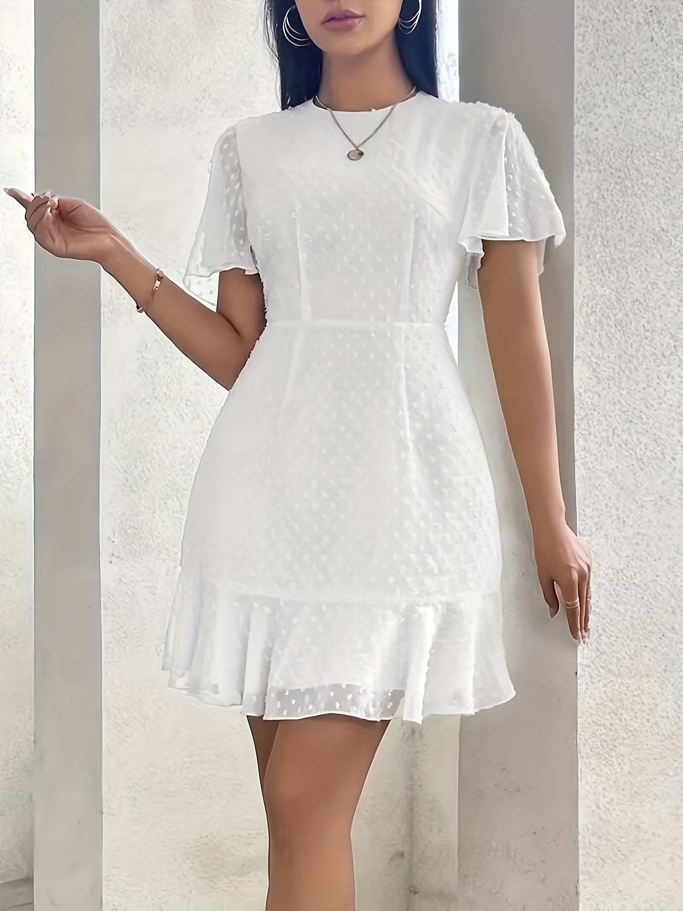 Boho-Midikleid mit Spitze und Stickerei – Sommerlich, Mintweiß, Lässig und Elegant zugleich