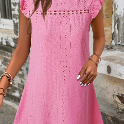 Sommerliches durchbrochenes Kleid mit Rüsche Holiday Style