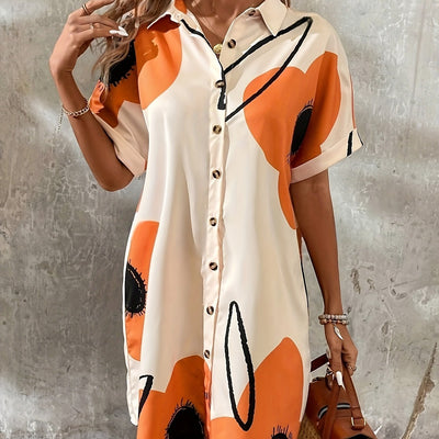 Elegantes Kleid mit kurzen Ärmeln und lockerem Schnitt