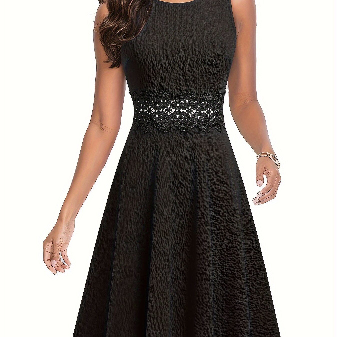 Kleid mit Spitzenbesatz – Eleganz für jede Jahreszeit