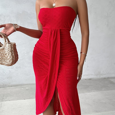 Rotes Maxikleid im Carmen-Stil mit Schlitz – Perfekt für den Sommer