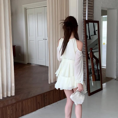 Stylisches ärmelloses Damenkleid mit Neckholder-Ausschnitt