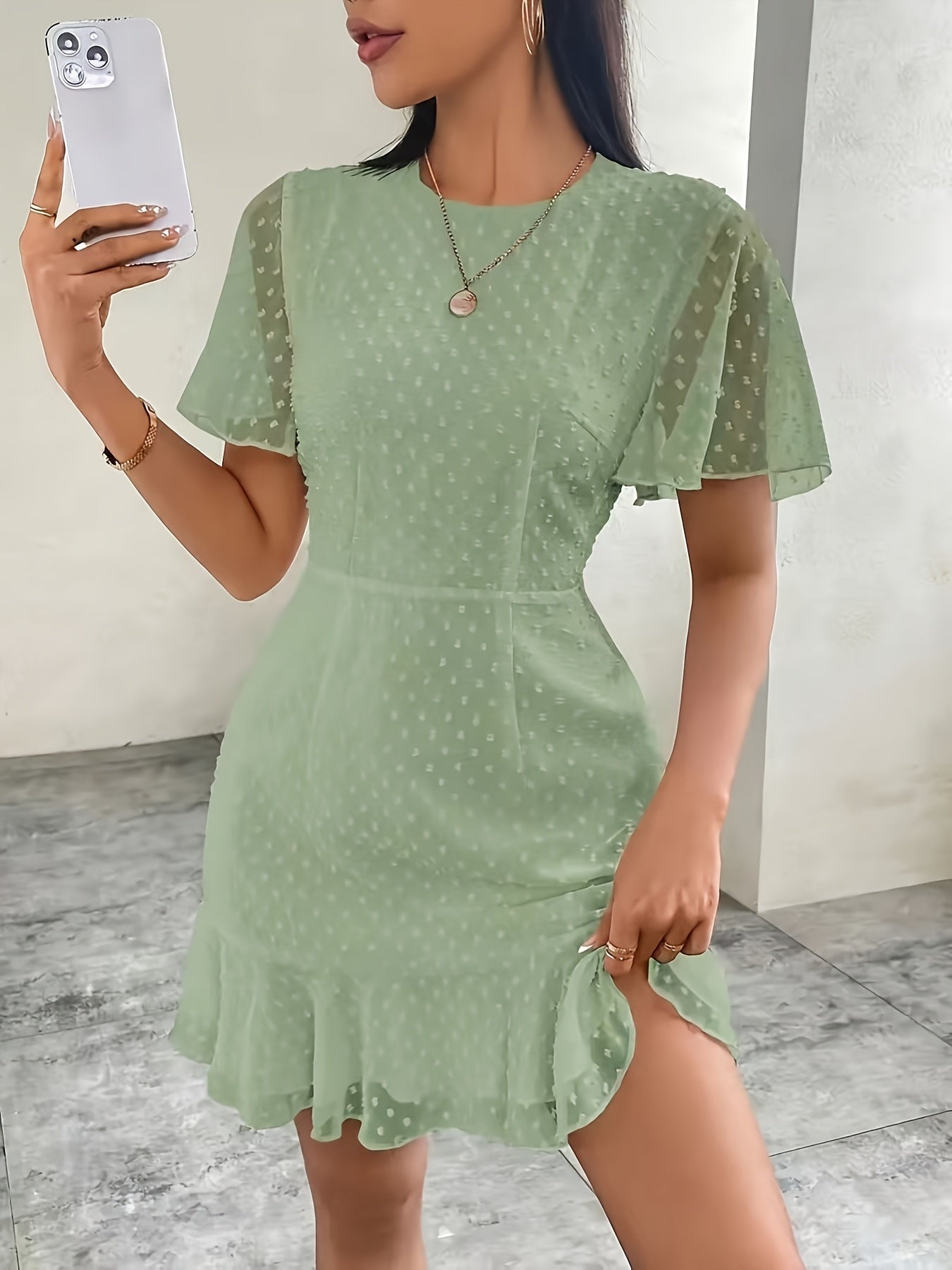Boho-Midikleid mit Spitze und Stickerei – Sommerlich, Mintweiß, Lässig und Elegant zugleich