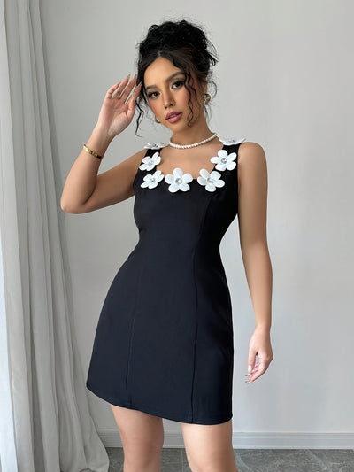 A-Linien Kleid mit 3D Blumen Elegantes Schwarz mit weißem Muster