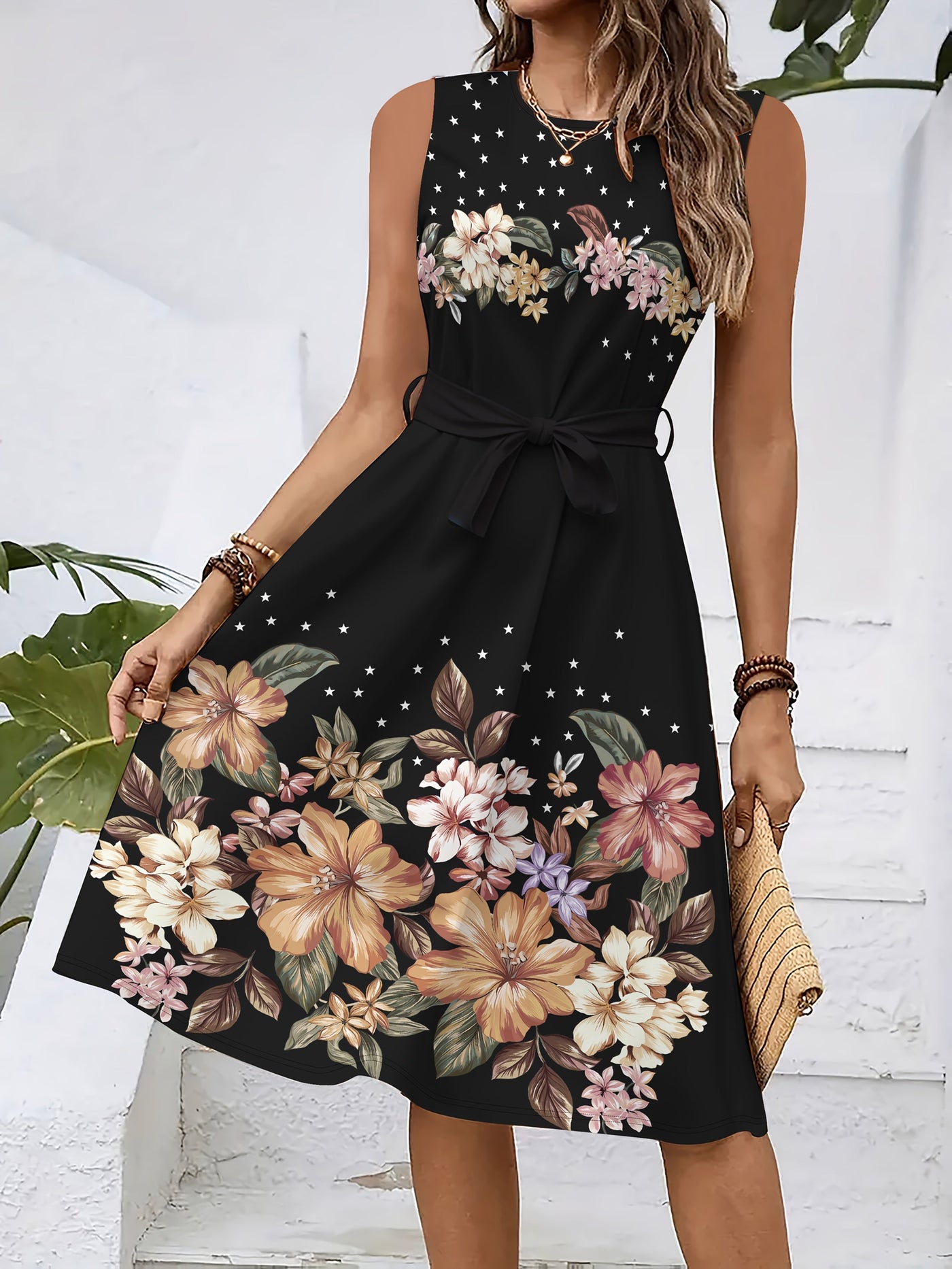Ärmelloses Damenkleid mit Blumenmuster und Gürtel – Sternennacht-Motiv