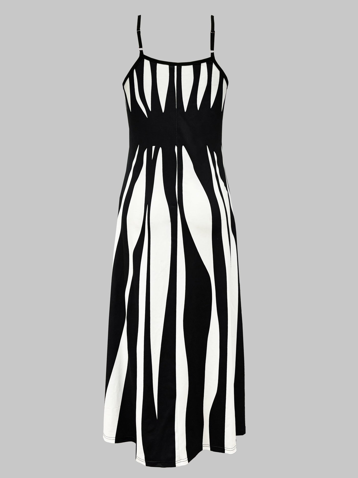 Elegantes Trägerkleid mit V-Ausschnitt