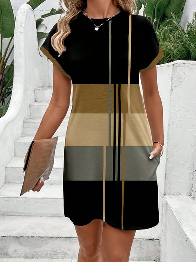 Elegantes asymmetrisches Sommerkleid in Camouflage und Streifenmuster - Farbmix