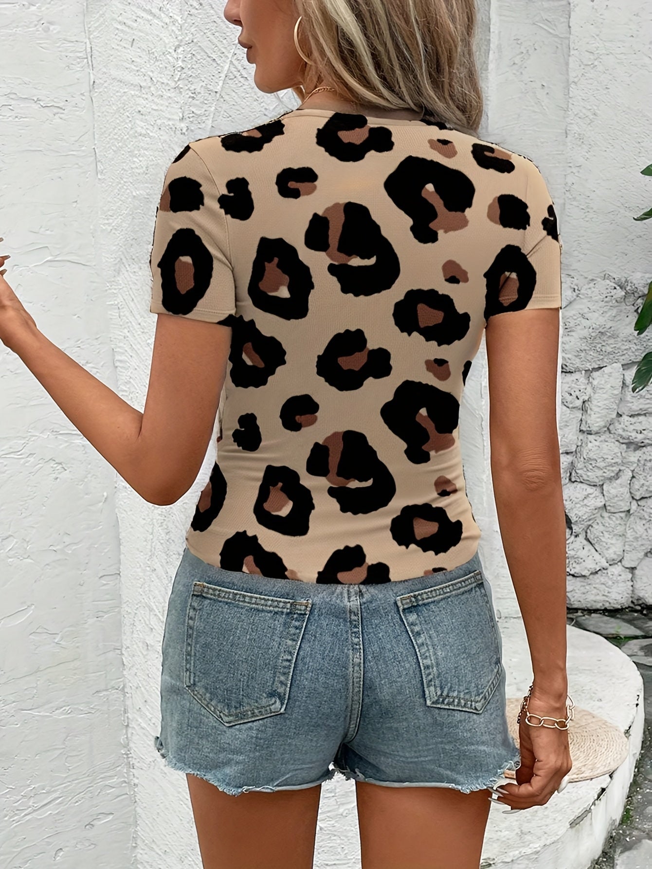 Damen Sommer T-Shirt mit Leopardenmuster