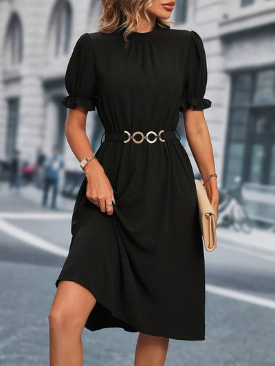 Schwarzes A-Linien Kleid mit Gürtel elegant und bequem