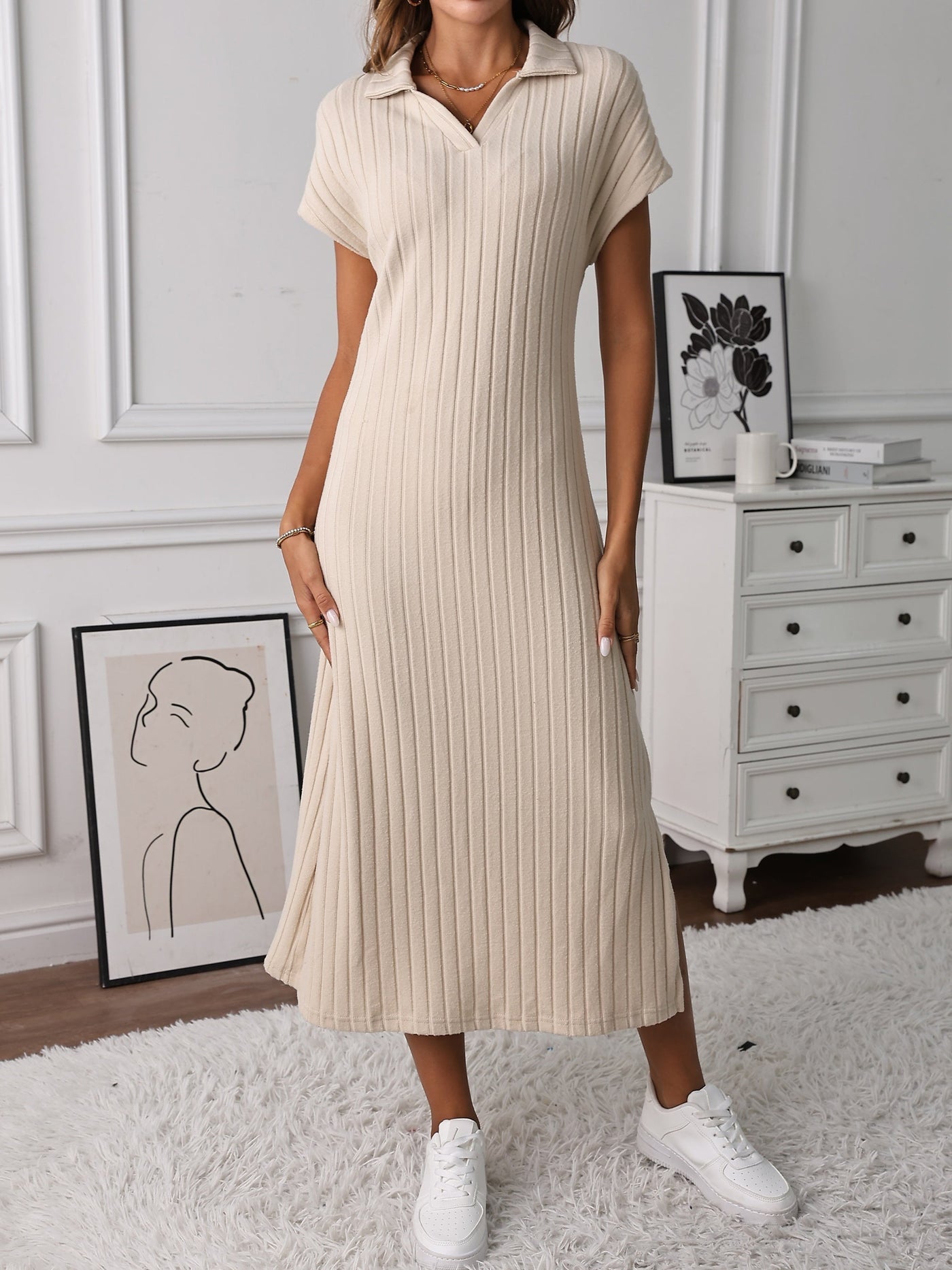 Damen Midikleid mit V-Ausschnitt Elegant und Bequem