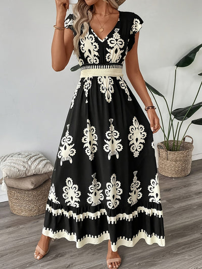 Dunkelblaues Blumenkleid mit V-Ausschnitt und Rüschen