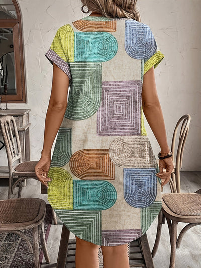 Sommerliches Midi-Kleid mit geometrischem Muster und Knopfleiste – Mehrfarbig