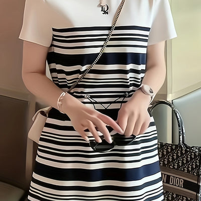 Europäisch gestreiftes Kleid im A-Linien-Stil für Frauen