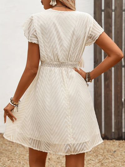 Apricotfarbenes Spitzenkleid mit V-Ausschnitt für Sommer und Hochzeit