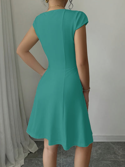 Elegantes Retro Kleid mit quadratischem Kragen, kurzen Ärmeln Weiß Grün