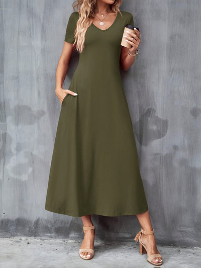 Langes Sommer-Maxi-Kleid mit frechem Ausschnitt - alltagstauglich und stilvoll