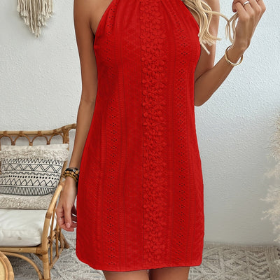 Elegantes Sommerkleid im Häkelstil mit Neckholder und ohne Ärmel
