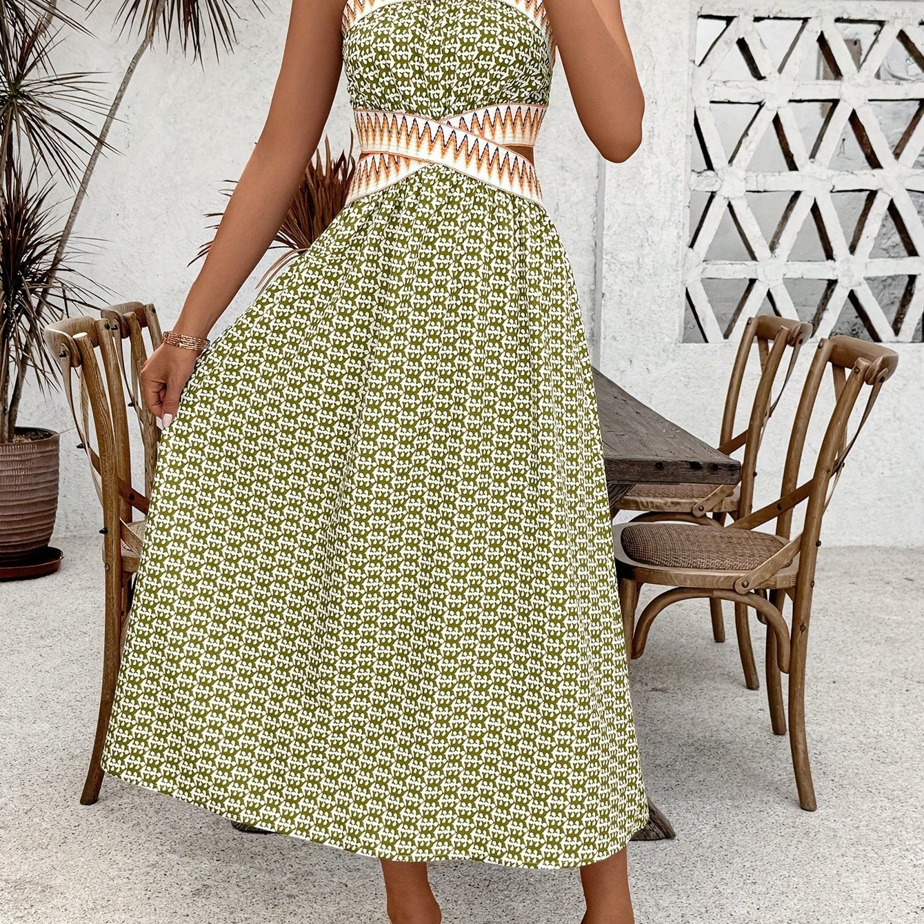 Kleid in A-Linie mit geometrischem Muster Grün, quadratischer Ausschnitt