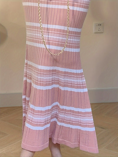 Elegantes Schwarzes gestricktes ärmelloses Maxikleid