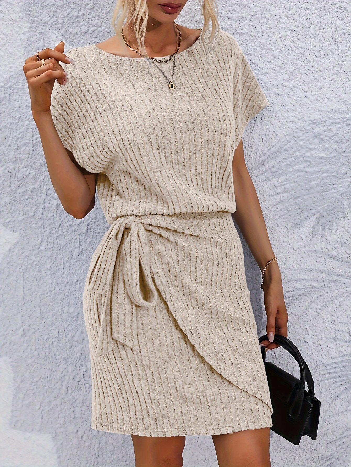 Damen Midikleid mit Fledermausärmel und elegantem Stilknoten