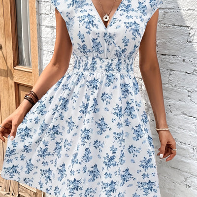Elegantes Damenkleid mit tiefem Ausschnitt und floralem Muster - Schnitt A