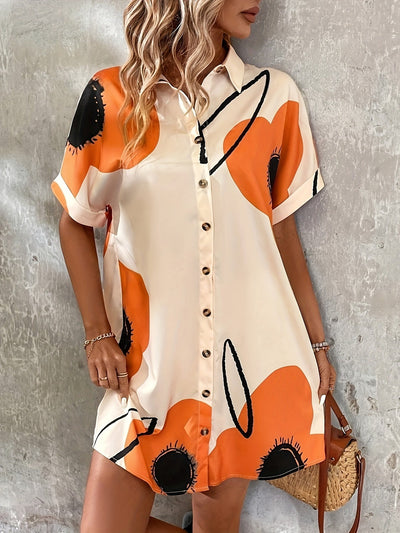 Elegantes Kleid mit kurzen Ärmeln und lockerem Schnitt