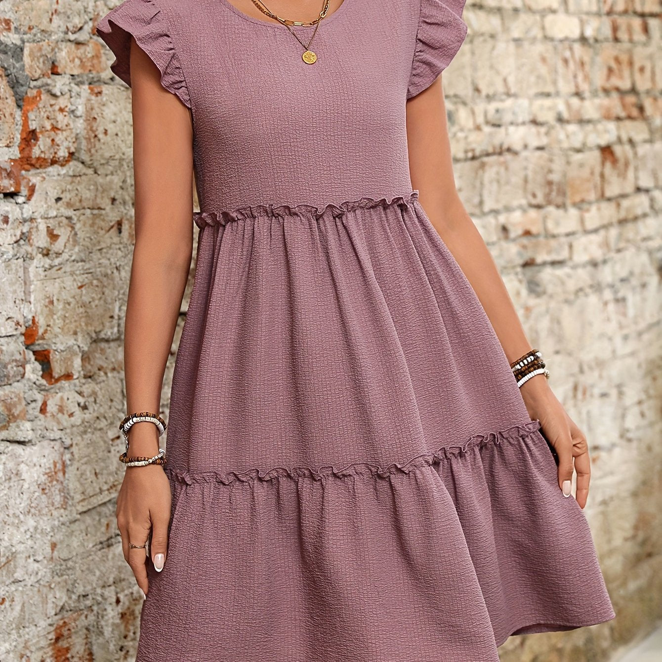 Lila Damen-Kleid mit Rüschen und A-Linie für alle Jahreszeiten
