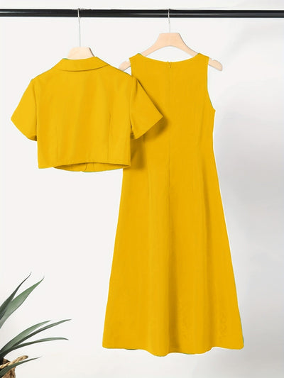 Elegantes Damen-Set: Jacke mit Kragen + plissiertes Sommerkleid