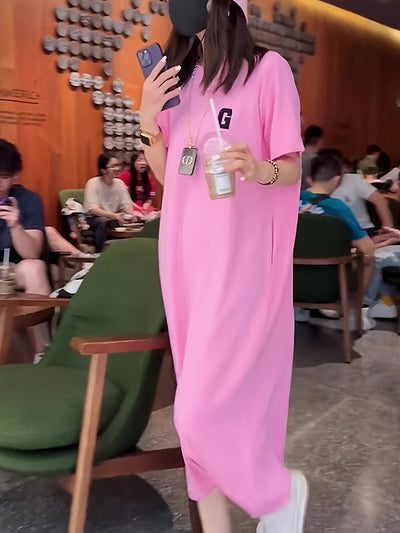 Rosa Kurzarm-T-Shirt-Kleid für den Sommer - Stil und Komfort für den Sommer