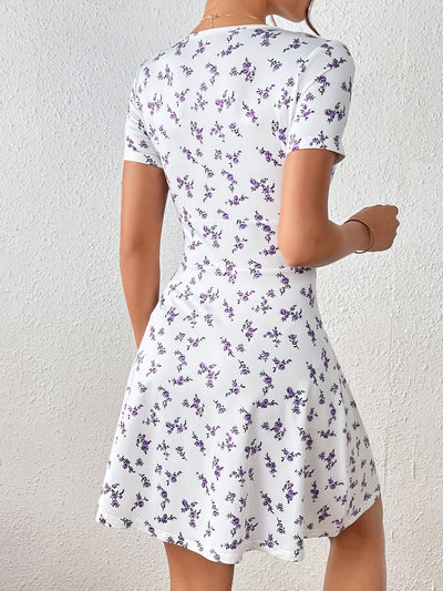 Kleid mit V-Ausschnitt und kurzen Ärmeln – ideal für Frühling und Sommer