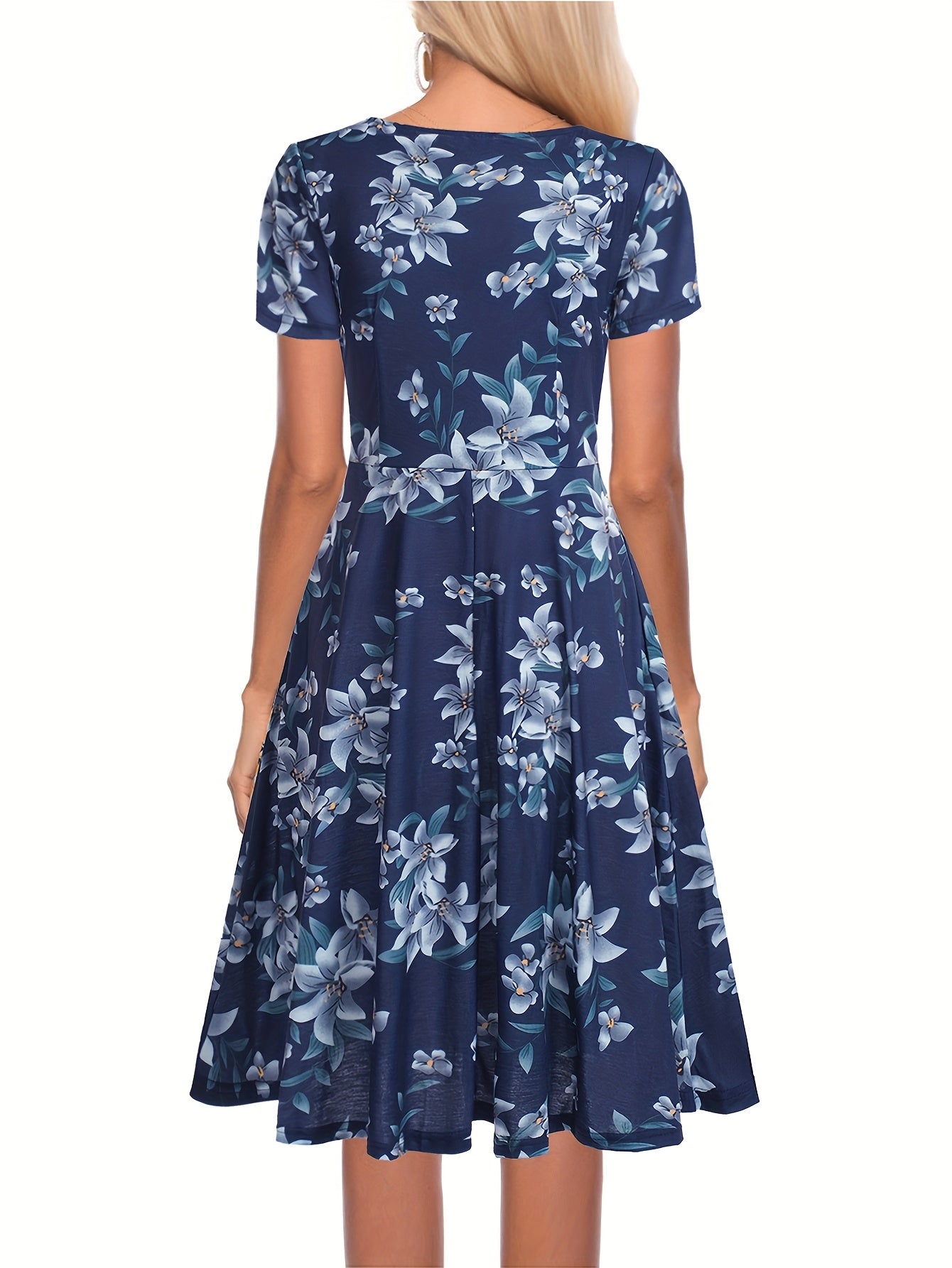 Elegantes Midikleid mit tropischem Blätterprint – V-Ausschnitt, kurze Ärmel