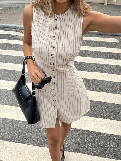 Gestreiftes Sommerkleid – mit elegantem Kragen und Knopfleiste vorn