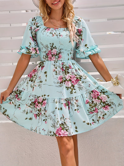 A-Linien Kleid mit quadratischem Ausschnitt und Blumenmuster, kurzen Ärmeln und Volants