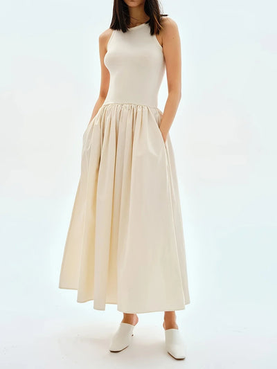 Lässiges ärmelloses Midikleid – Elegantes Swingkleid in A-Linie mit rundem Ausschnitt.