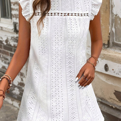 Sommerliches durchbrochenes Kleid mit Rüsche Holiday Style