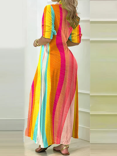 Elegantes Damenkleid in tropischem Muster - A-Linien-Schnitt