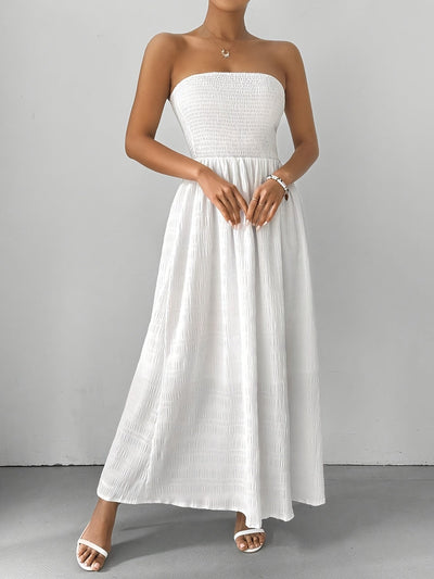 Langes trägerloses Maxikleid für Frauen - klassisch und stilvoll