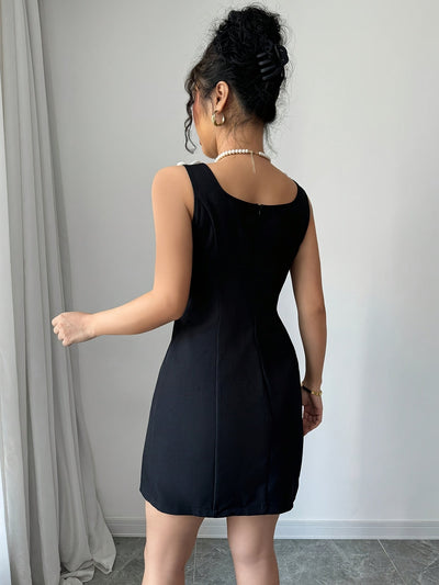 A-Linien Kleid mit 3D Blumen Elegantes Schwarz mit weißem Muster