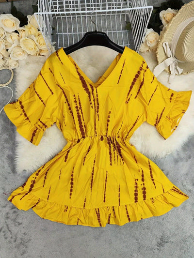 Gelbes Sommer-Minikleid mit Rüschen und Fledermausärmeln