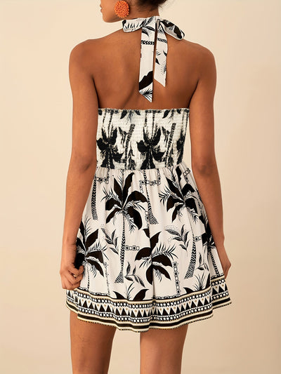Sommerkleid mit grünem und schwarzem Blumenmuster und Schnürung