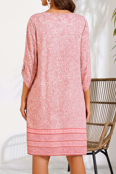 Boho-Sommerkleid mit Blumenmuster Rosa Spitz zulaufender Ausschnitt Fransenärmel