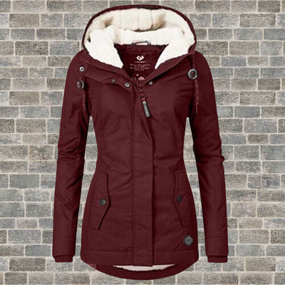 Gefütterte Winterjacke mit Kapuze