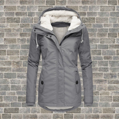 Gefütterte Winterjacke mit Kapuze