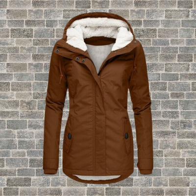 Gefütterte Winterjacke mit Kapuze