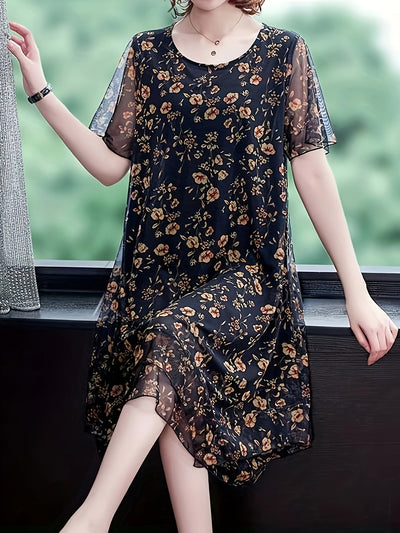 Plus Size Kleid aus Tüll mit Blumen - lockerer Schnitt und Bauchmodellierung